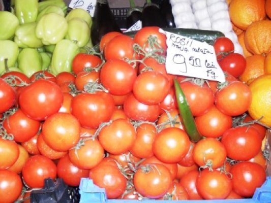Legume şi fructe, confiscate de Garda de Coastă